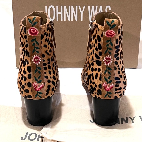 Johnny Was Leopard Ankle Booties Size 9.5 - Picture 7 of 12